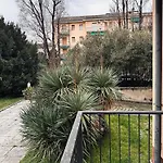 Via Marconi 40 Appartamento *